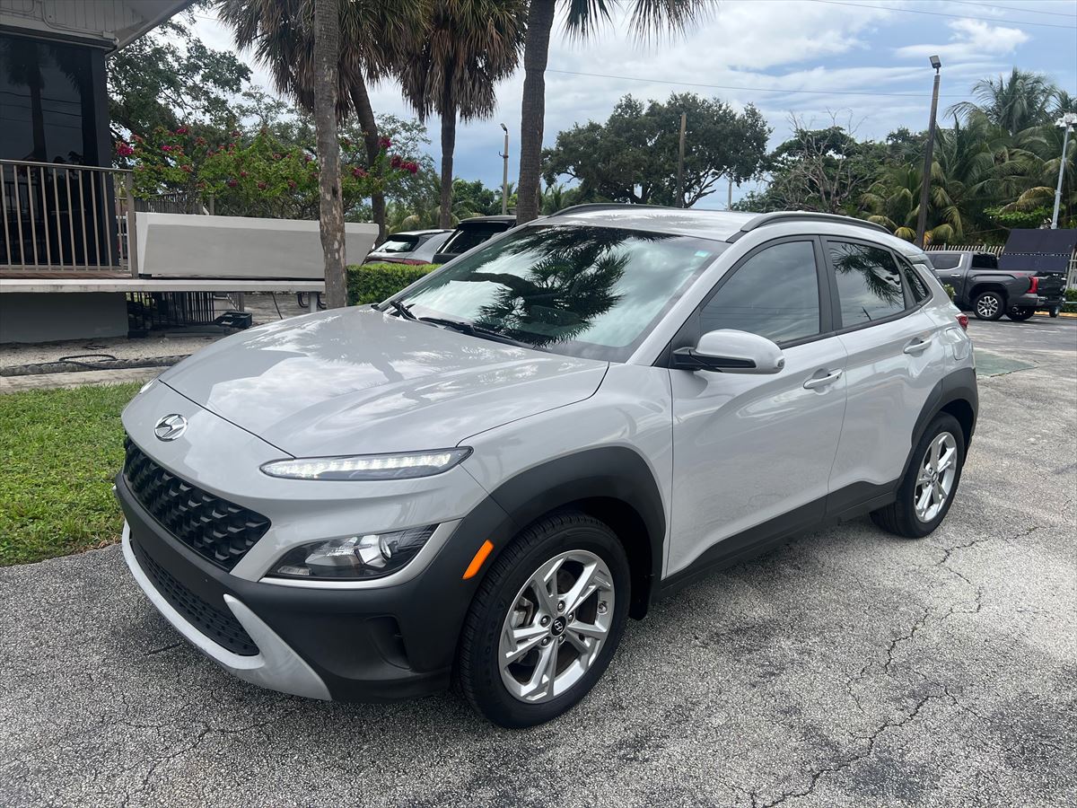 Hyundai Kona 2023 SEL w/Tech