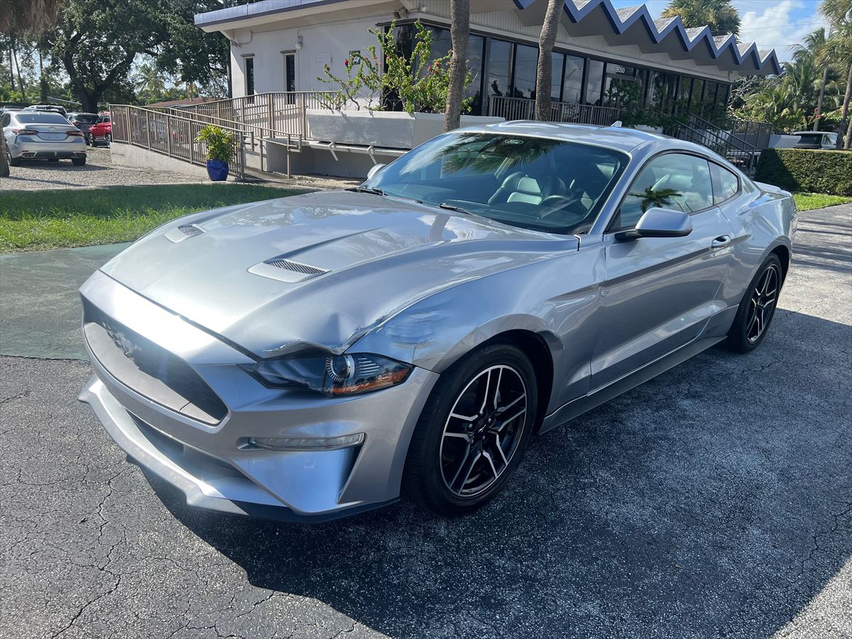 Ford Mustang 2022 EcoBoost