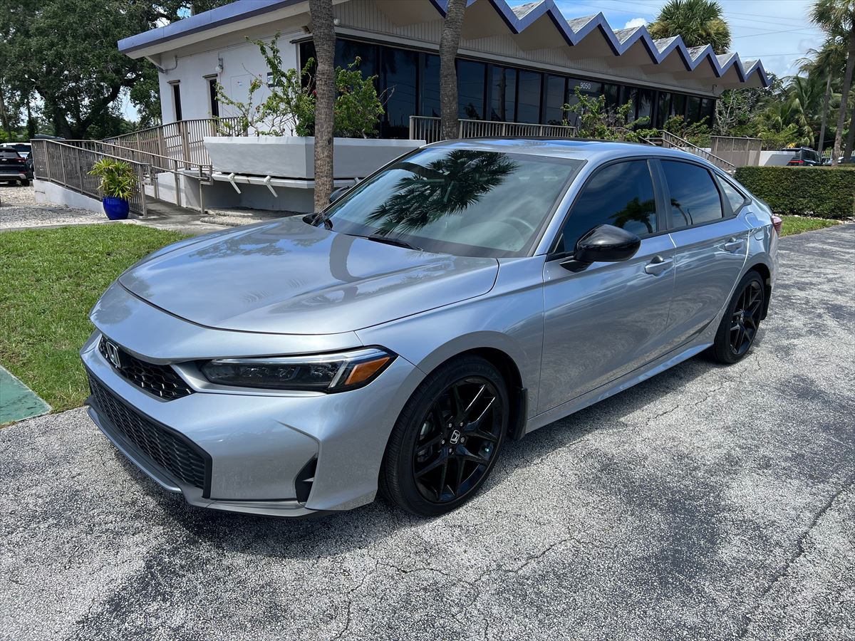 Honda Civic 2025 Sport Hybrid