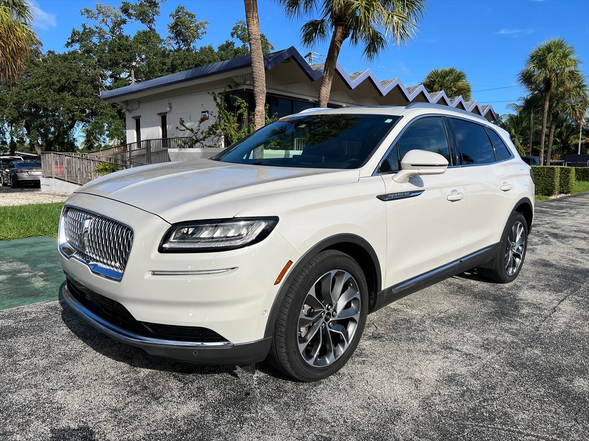 Lincoln Nautilus 2023 Reserve