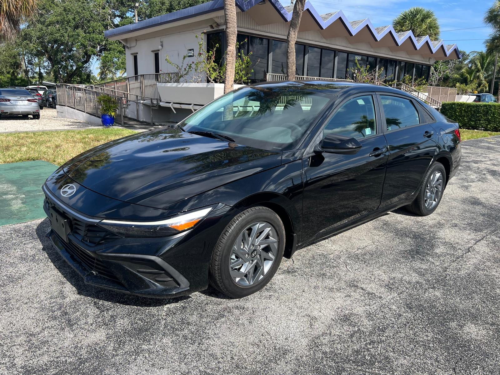 Hyundai Elantra 2024 SEL